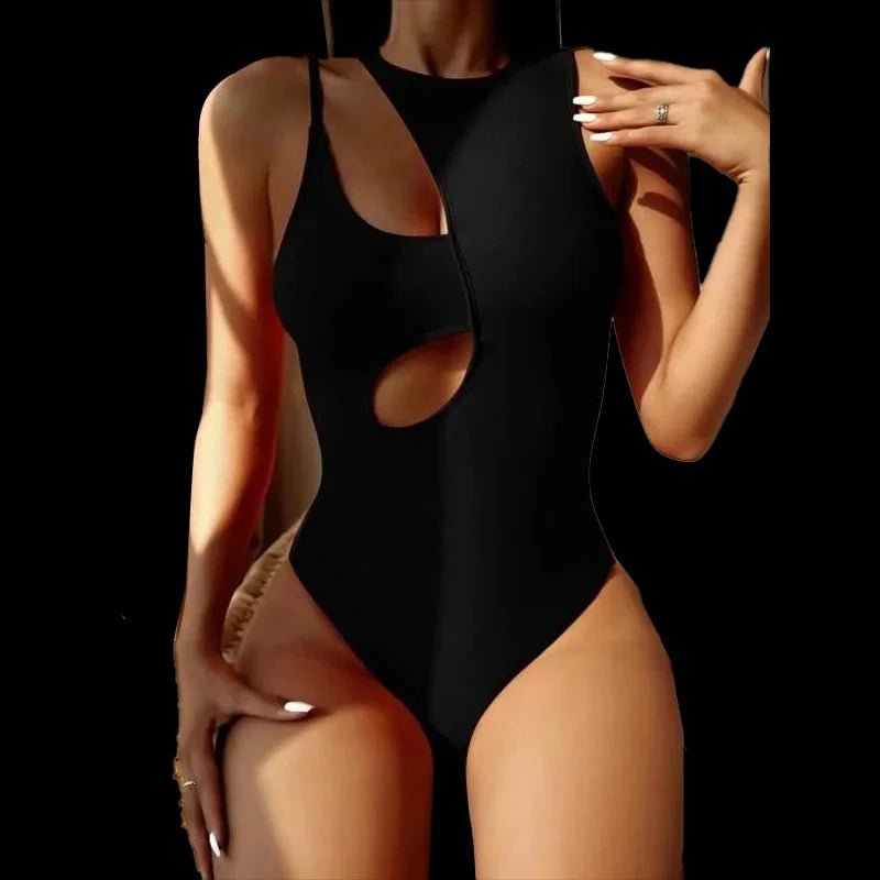 Swimsuit summer bikini top female hollow swimsuit one-piece swimsuit swimming trunks.